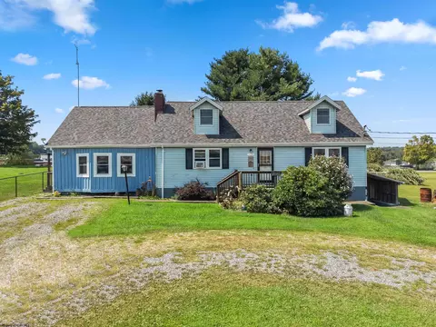 258 Jack Ln, Buckhannon, WV 26201