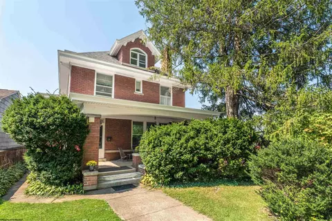 112 Wagner Rd, Morgantown, WV 26501