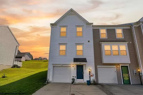 492 Watson Dr, Maidsville, WV 26541