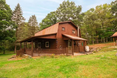 1780 Mount Pisgah Rd, Elk Garden, WV 26717