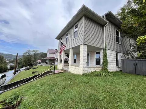Exterior - 403 S Walnut St, Philippi, WV 26416 photo 10 of 21