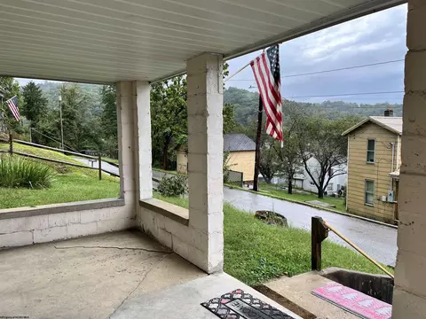 Exterior - 403 S Walnut St, Philippi, WV 26416 photo 9 of 21