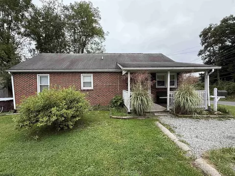 430 Wilson St, Elkins, WV 26241