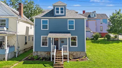 530 Walnut Ave, Fairmont, WV 26554