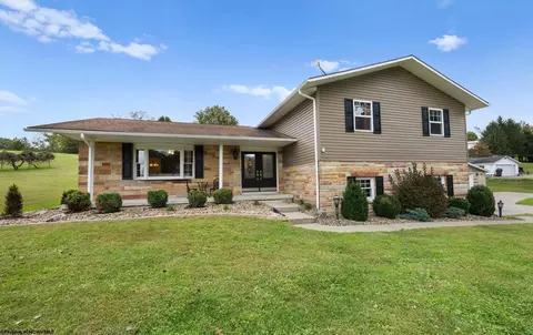 139 Hickory Flat Rd, Buckhannon, WV 26201