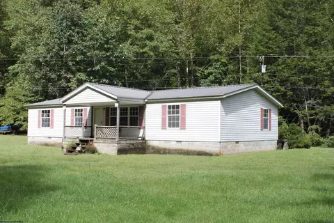 4477 Diana Dr, Webster Springs, WV 26288