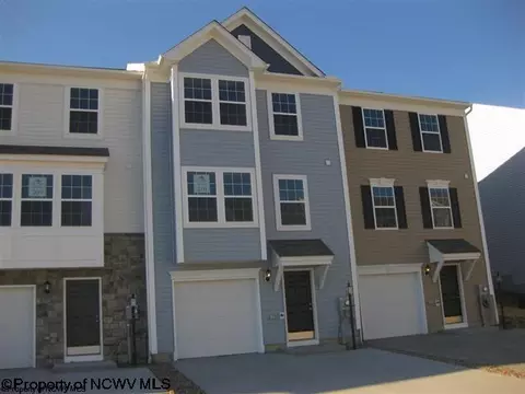 109 Tee Dr, Maidsville, WV 26541
