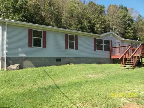 1477 Mudlick Rd, Buckhannon, WV 26201