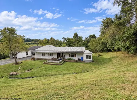 2568 Sycamore Lick Rd, Jane Lew, WV 26378