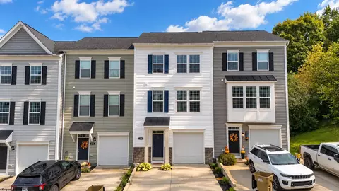 208 Tide Way, Morgantown, WV 26508