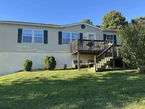 311 Pleasant Hill Rd, Morgantown, WV 26508