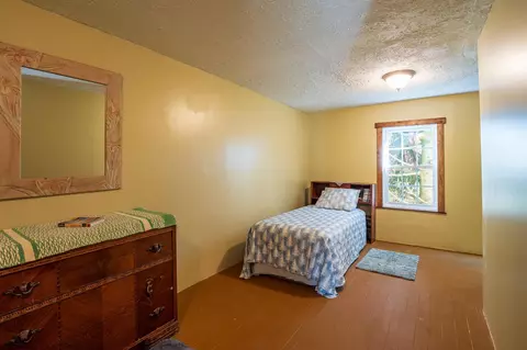 Bedroom - 352 Kent Ave, Davis, WV 26260 photo 10 of 12