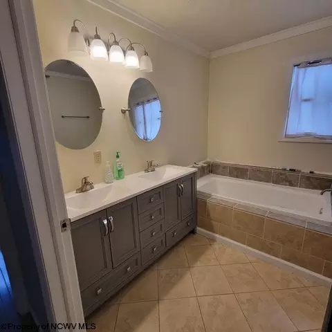 Bath - 197 Second St, Thomas, WV 26292 photo 1 of 3