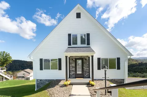 1005 Anthony Dr, Morgantown, WV 26508