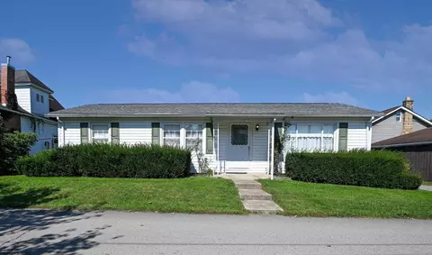605 Maple Ave, Barrackville, WV 26559