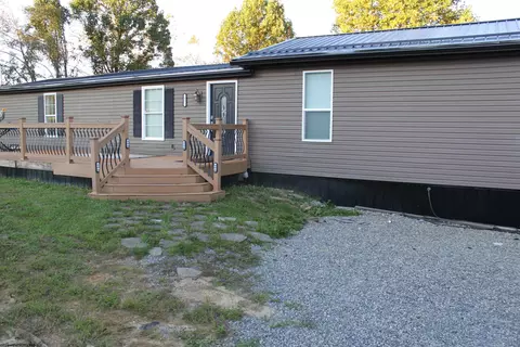 97 Whip Rd, Craigsville, WV 26205