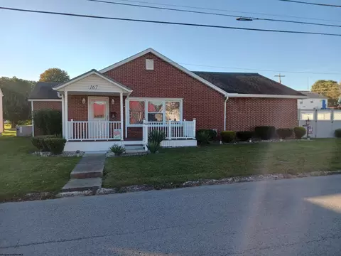 167 Camden Ave, Buckhannon, WV 26201
