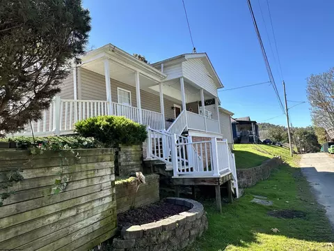 62 Maple St, Lost Creek, WV 26385