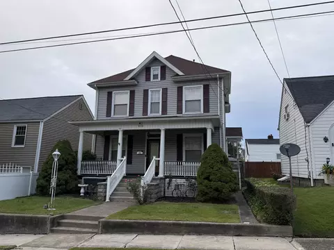 212 Vermont Ave, Clarksburg, WV 26301