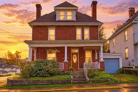 470 Cobun Ave, Morgantown, WV 26501
