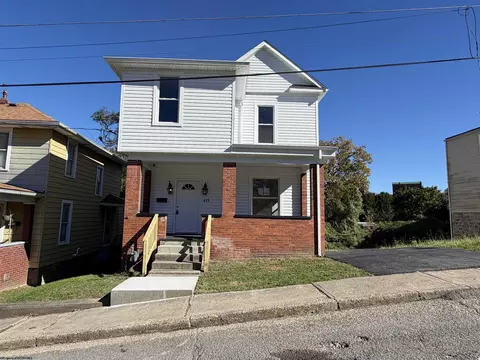 415 College St, Clarksburg, WV 26301
