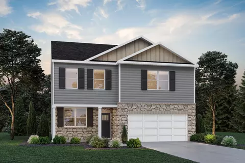 904 Bogey Ln, Maidsville, WV 26541