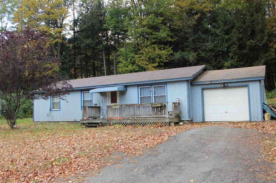 62 Lawton Dr, Brattleboro, VT 05301 16 Photos MLS 4725807 Movoto