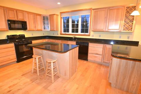 23 Perry Ln Rutland Vt 05701