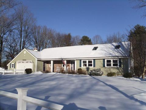 51 Coburn Ave Nashua Nh 03063 Mls 4739098 Movoto Com