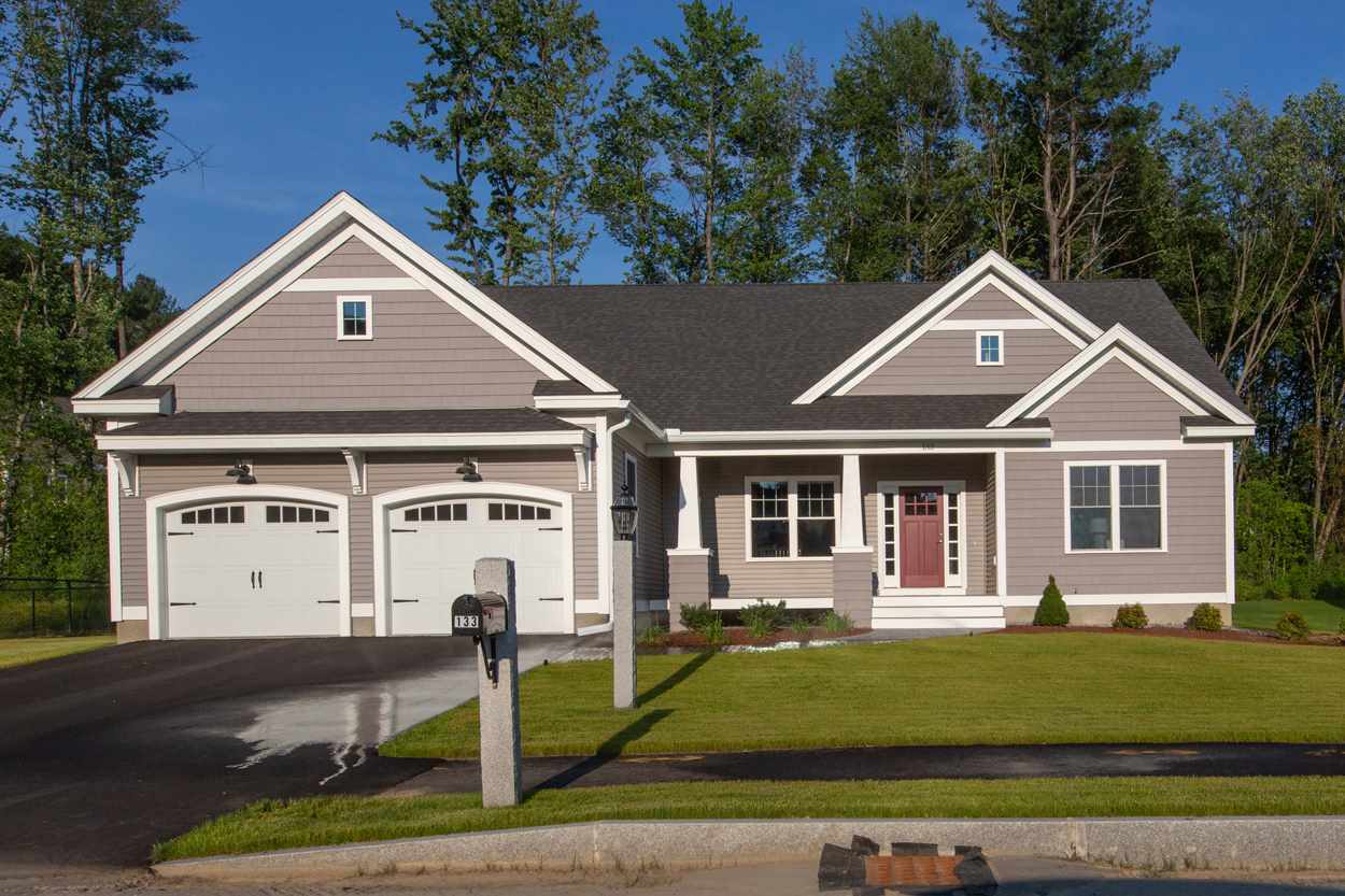 148 Scenic Dr, Manchester, NH 03104 For Sale MLS 4763375 Movoto