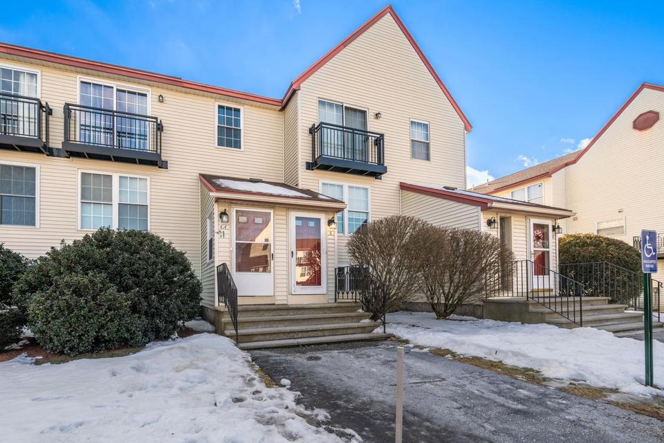 6 E Ridge Rd a, Merrimack, NH 03054 12 Photos MLS 4895681 Movoto