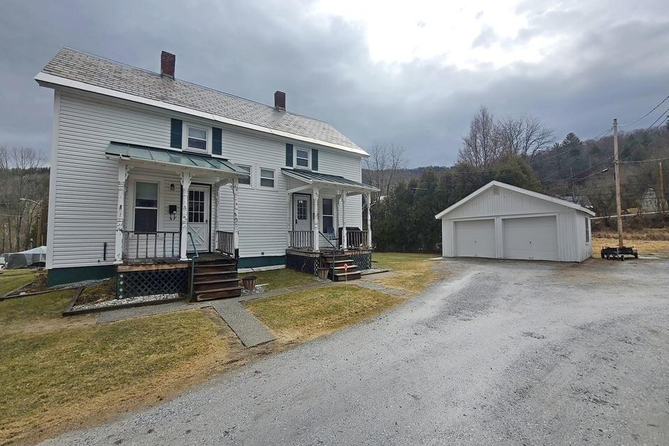 4042 Patch St, Proctor, VT 05765 16 Photos MLS 4902925 Movoto