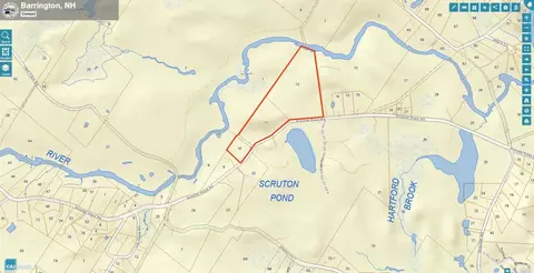 400 Scruton Pond Rd, Barrington, NH 03825