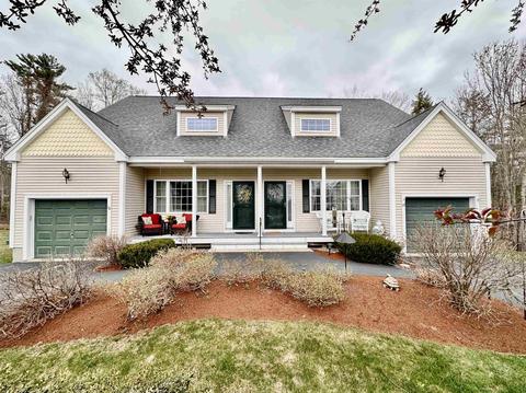 12 Arrow Ln, Raymond, NH 03077 | 32 Photos | MLS #4949352 - Movoto