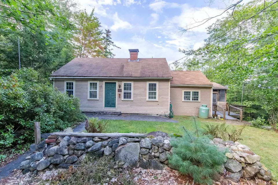 673 Page Hill Rd, Tamworth, NH 03886 40 Photos Movoto