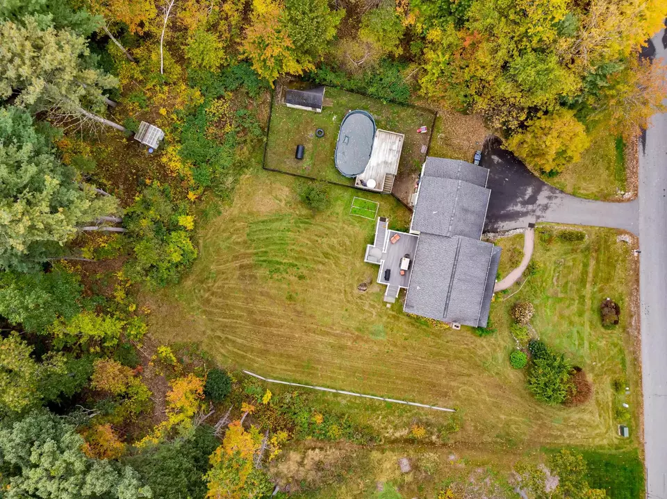 31 Wilshire Dr, Londonderry, NH 03053 37 Photos Movoto