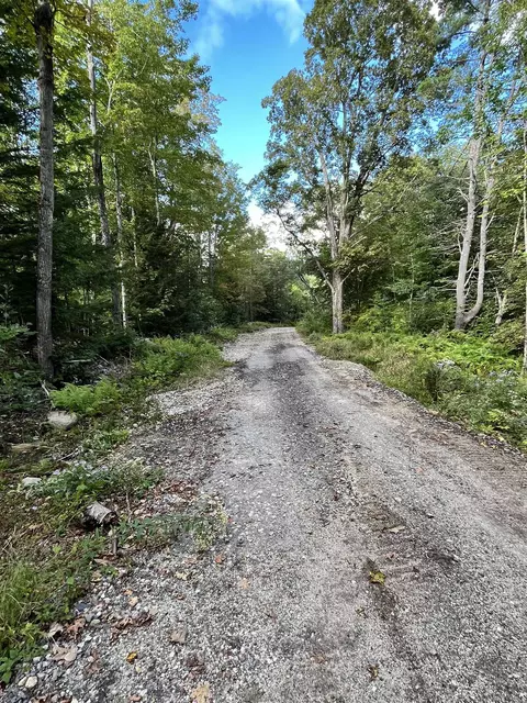 16 Pollys Crossing Rd, Ossipee, NH 03864 photo 3