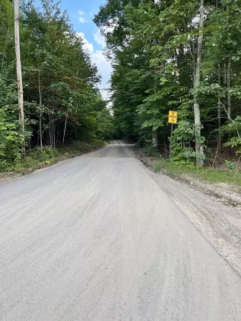 16 Pollys Crossing Rd, Ossipee, NH 03864 photo 4