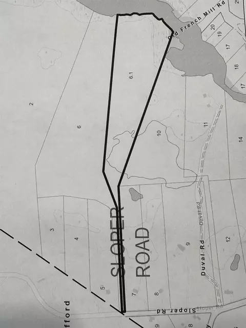 Sloper Road, Barrington, NH 03825