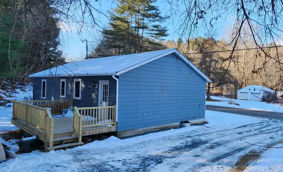 204 Spoonerville Rd, Springfield, VT 05150 20 Photos Movoto