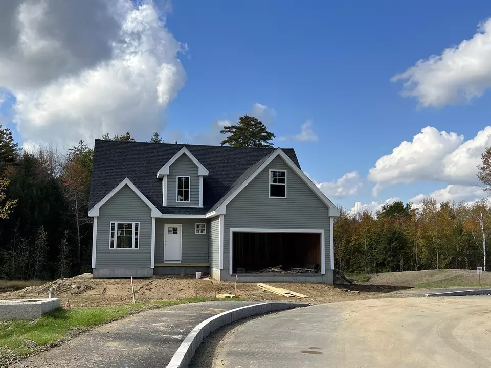 8 Freedom Drive, Rochester, NH 03867 29 Photos Movoto
