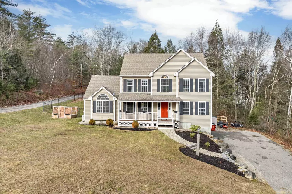 173 Oak Hill Rd, Barrington, NH 03825 39 Photos Movoto