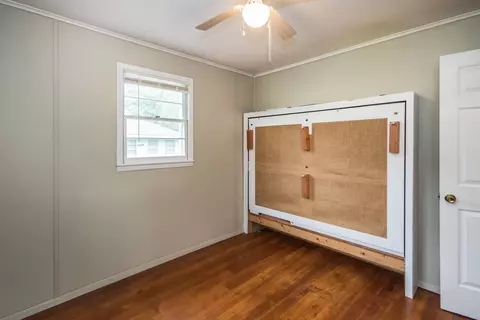 Bedroom - 10 Old Town Rd, Castleton, VT 05735 photo 1 of 4