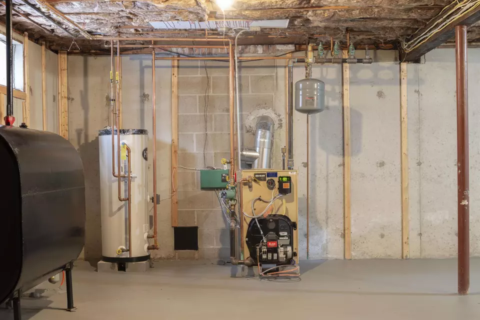 52 Pollard Rd, Plaistow, NH 03865 14 Photos Movoto