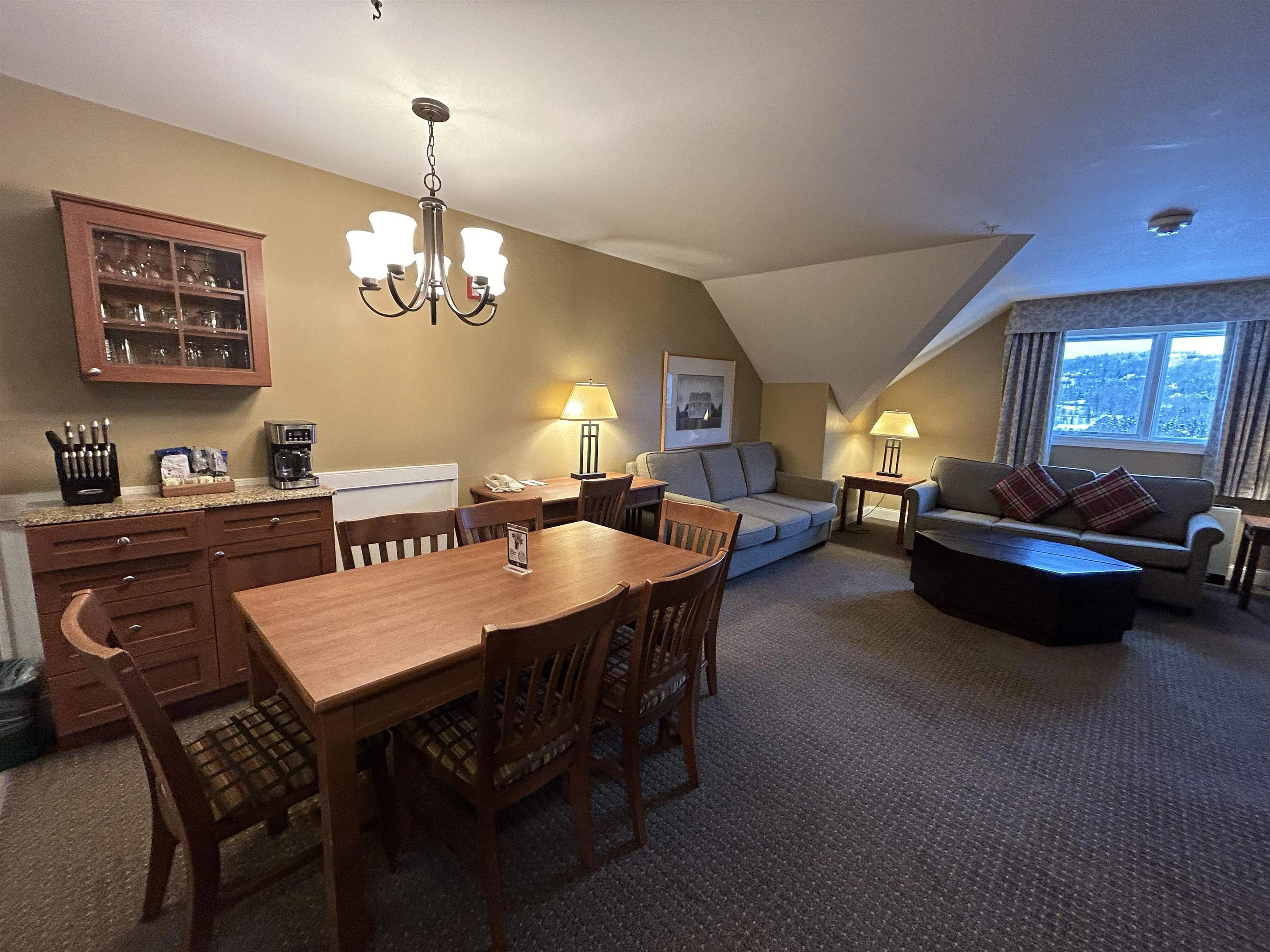 308 Qtr1 89 Grand Summit Way  