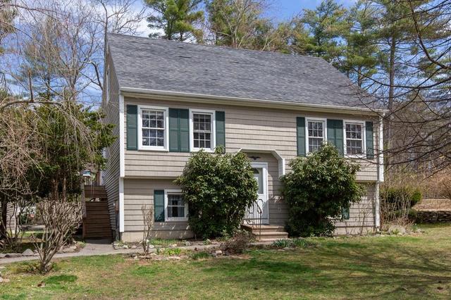 18 Stone Post Cir, Raymond, NH 03077 | 40 Photos - Movoto