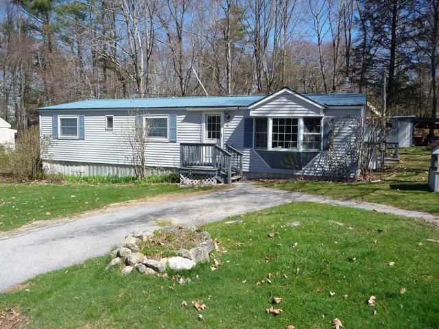 9 Lakeview Rd, Raymond, NH 03077 | 24 Photos - Movoto