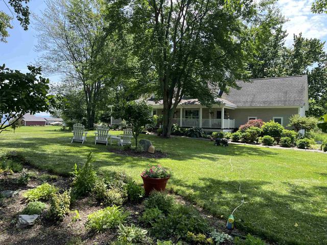 60 Holiday Point Rd, North Hero, VT 05474 | 40 Photos - Movoto
