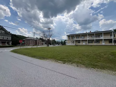 83 Main St, Ludlow, VT 05149 photo 7