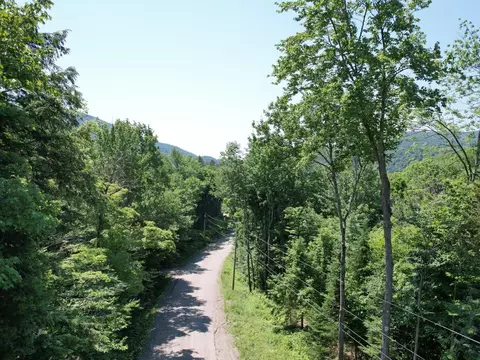 00 Plunkton Rd, Warren, VT 05674